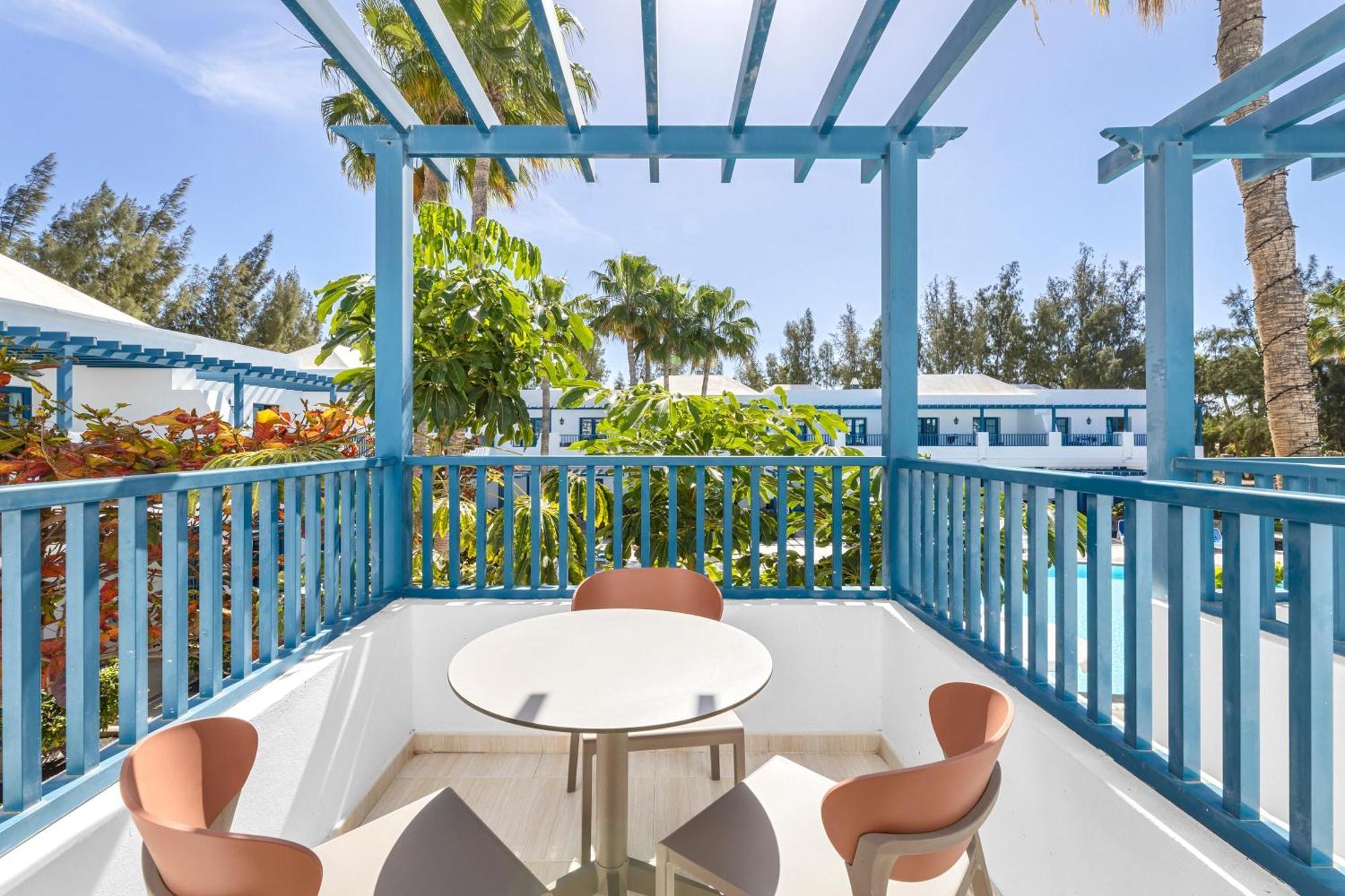 Thb Tropical Island Hotel Playa Blanca  Exterior photo